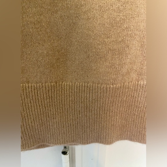 Knitwear Queen cashmere tank - Picture 3 of 13